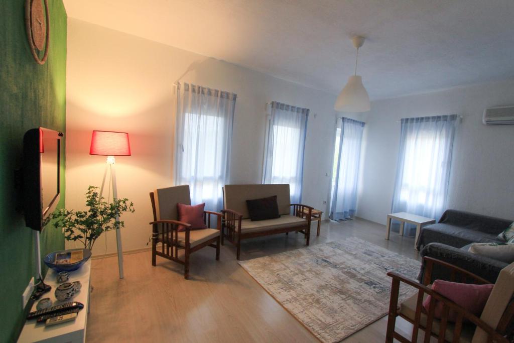 Çukurbağ'da orman manzaralı mükemmel daire