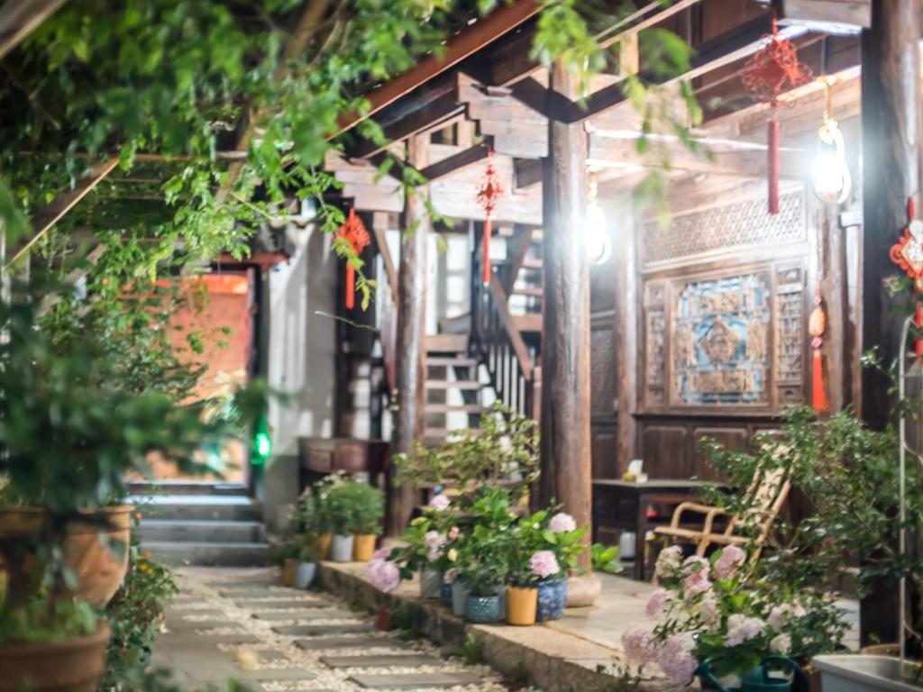 Tuo Tuo Guest House photo 3