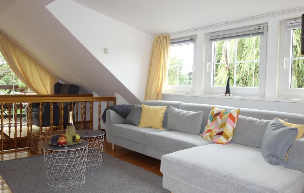 Stunning Home In Duingen With Wifi photo 1