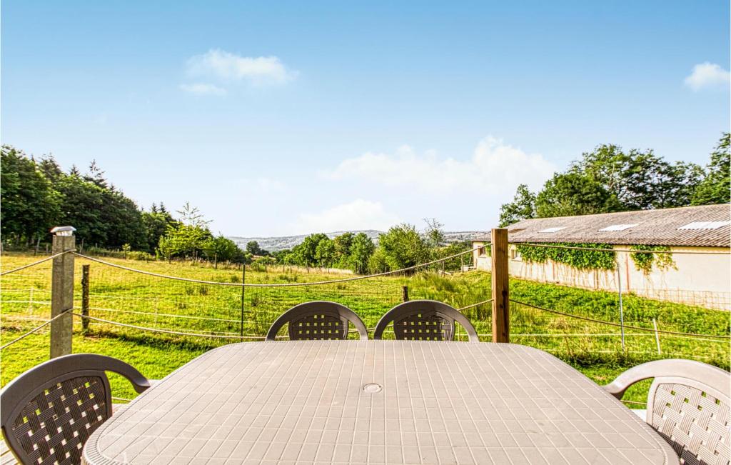 Amazing Apartment In Gages With Outdoor Swimming Pool And 2 Bedrooms photo 1