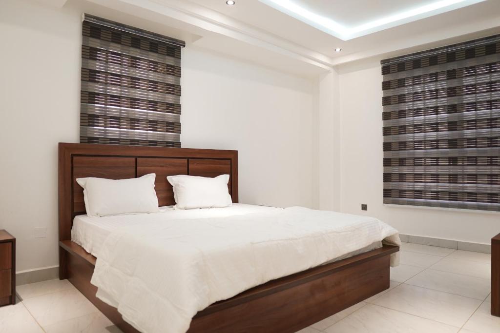 MercuryIcon luxury Homes photo 4