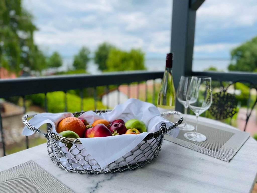 HERBERGE SEENSUCHT Fewo MÜRITZ OG links