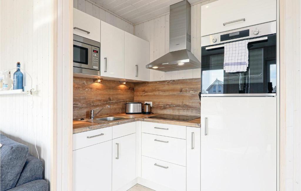 Stunning Home In Ostseeresort Olpenitz With 1 Bedrooms, Wifi And Sauna photo 4