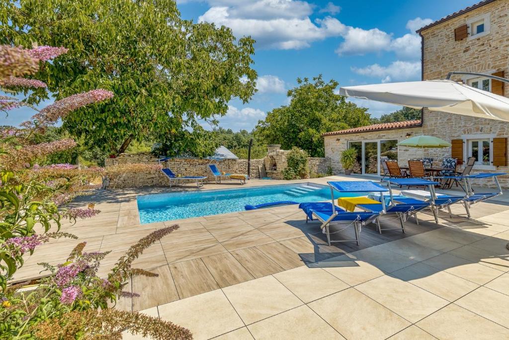 Villa Butterfly photo 2