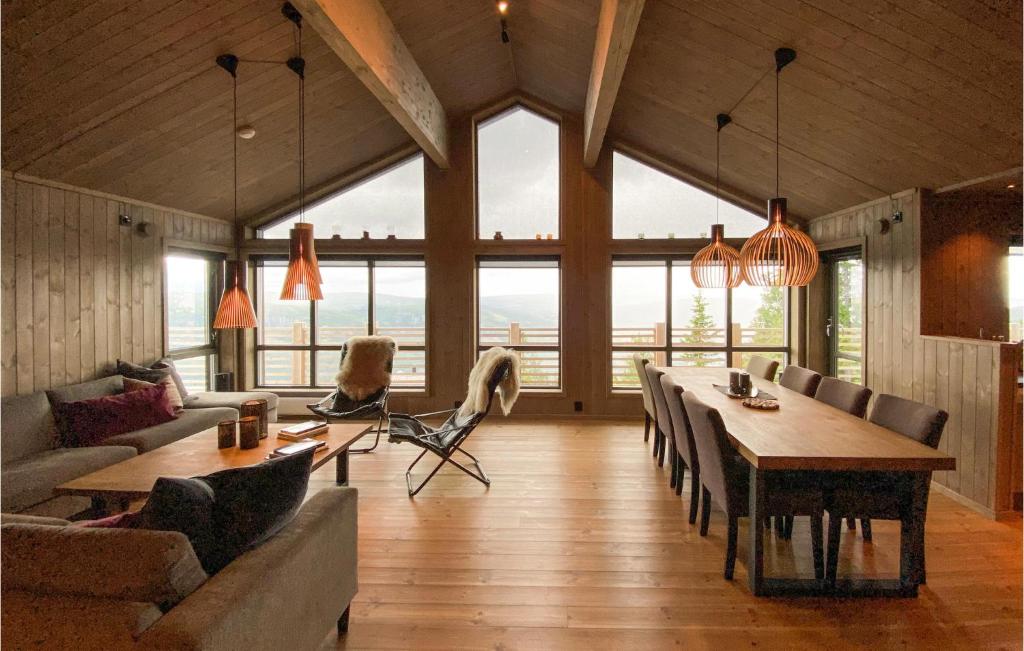 Amazing Home In Aurdal With Wifi And 4 Bedrooms
