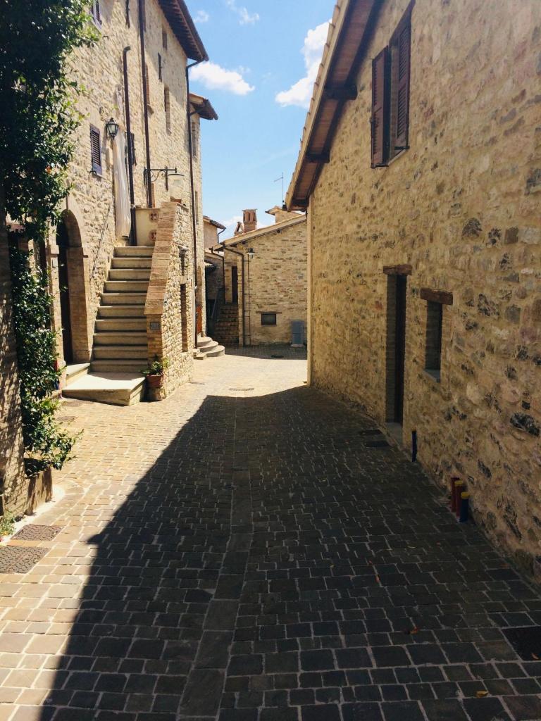 Accogliente Casa In Pietra Con Caminetto photo 1