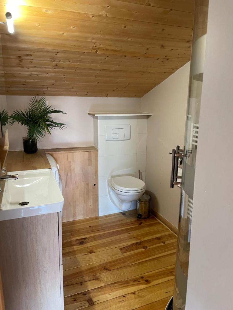 Sublime studio de caractère ,50 m2 climatisé . photo 3