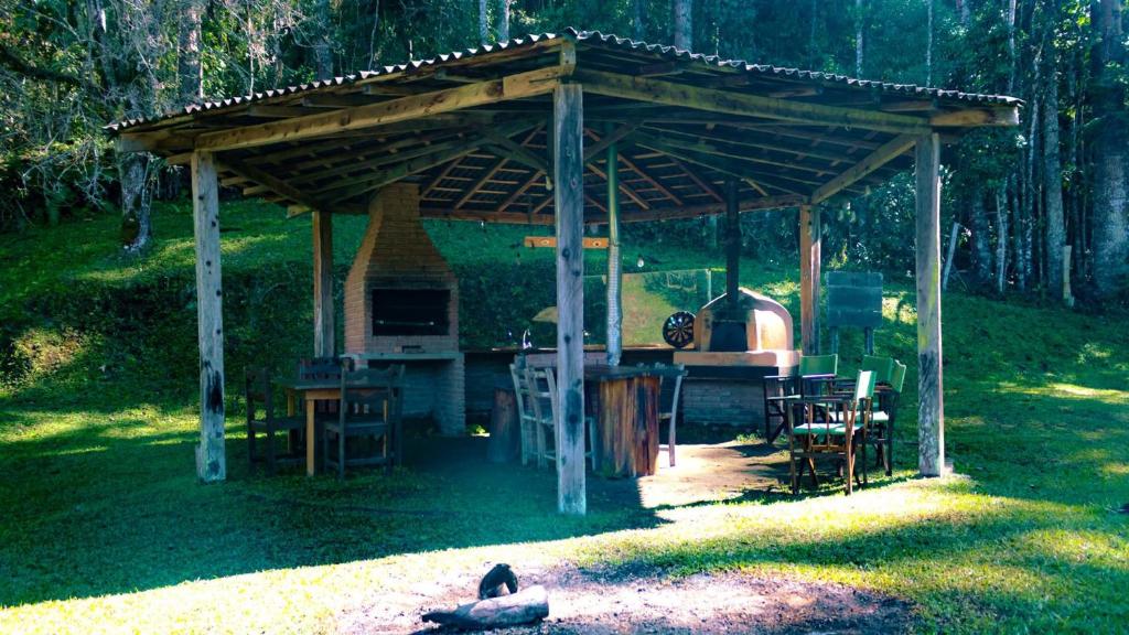 Linda Casa de campo c lazer prox Camp do Jordao SP photo 3