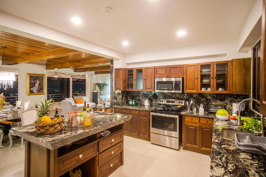IL VENTO VACATION RENTALS photo 4