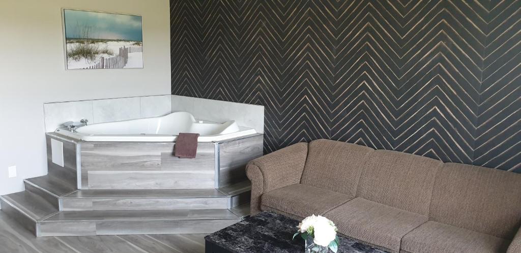 New Frontier Hotel photo 1
