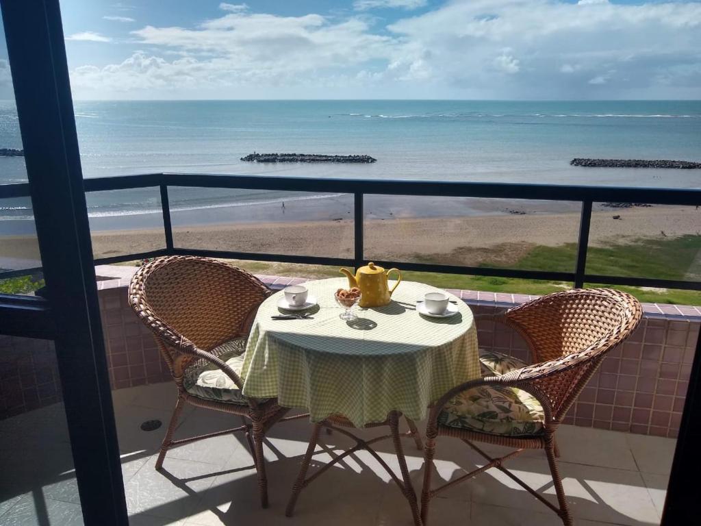 Charmoso Apartamento com Varanda à Beira Mar photo 3