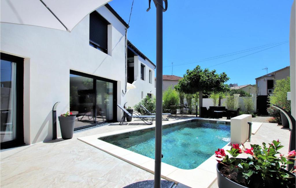 Beautiful Home In Les Angles With 3 Bedrooms, Wifi And Outdoor Swimming Pool photo 3
