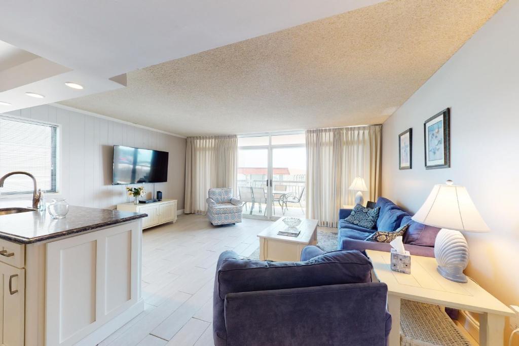 Fountainhead Towers 310 photo 2