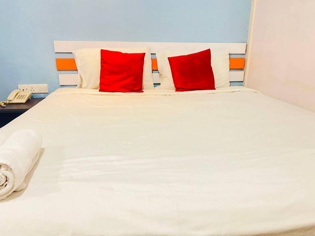 Orange Hotel Segamat photo 1