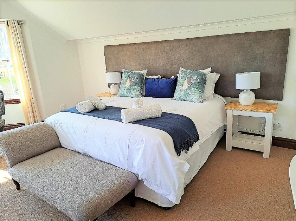 One Rawdons Estate photo 2