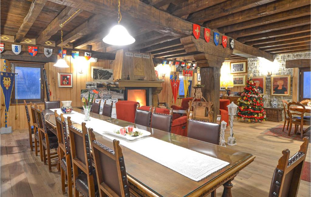 Awesome Home In Pulfero With 2 Bedrooms photo 2