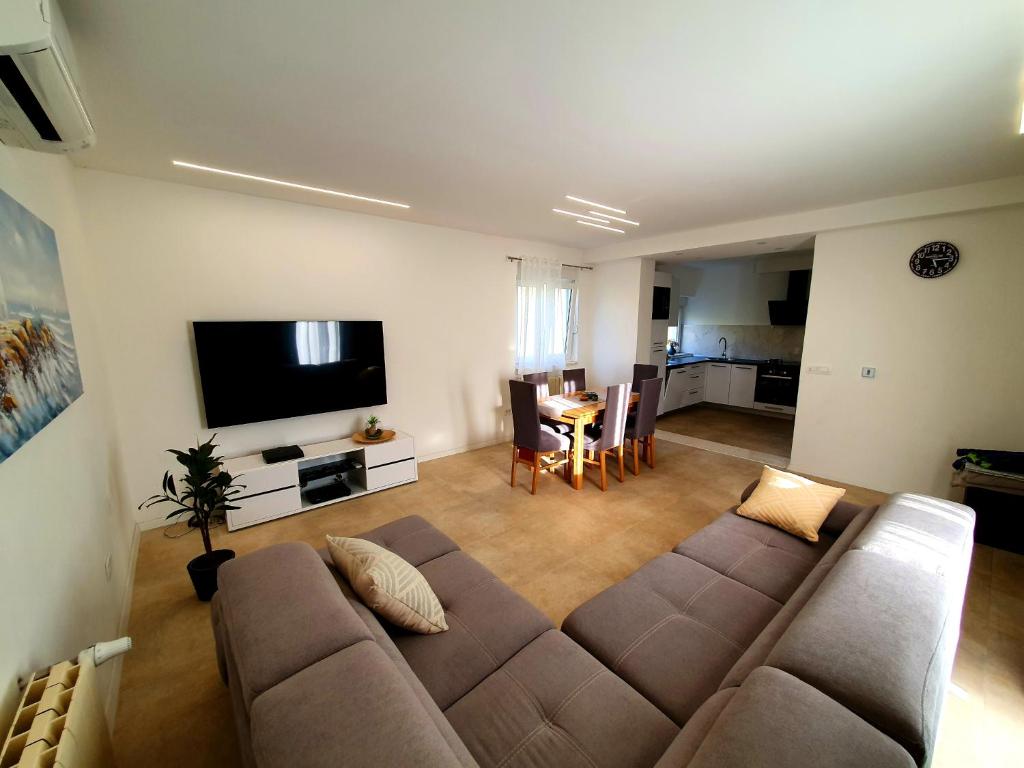 Luxury Villa With Swimming pool A&N photo 1