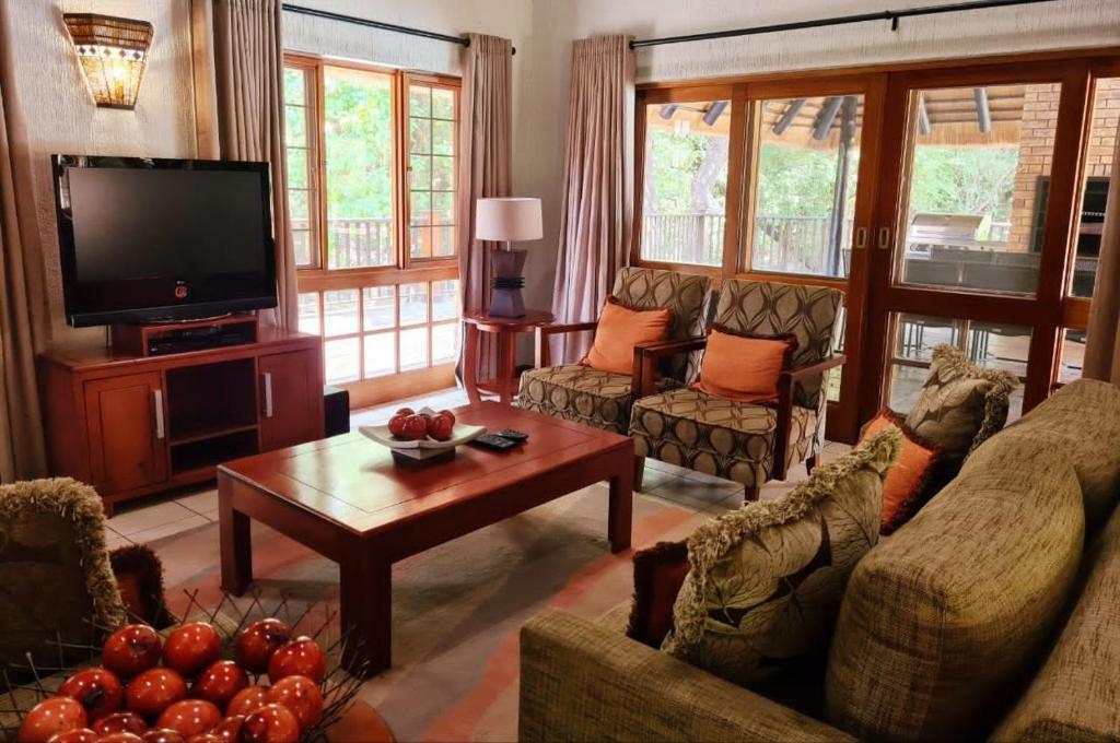 Kruger Park Lodge Unit No. 267 with private pool photo 3