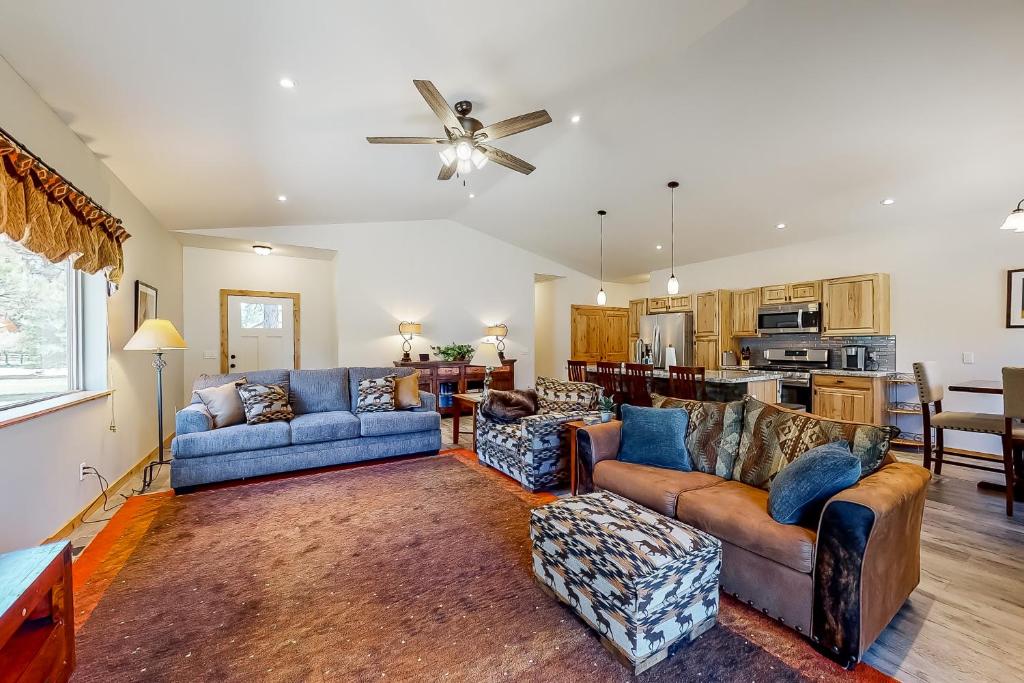 Quartz Court photo 3
