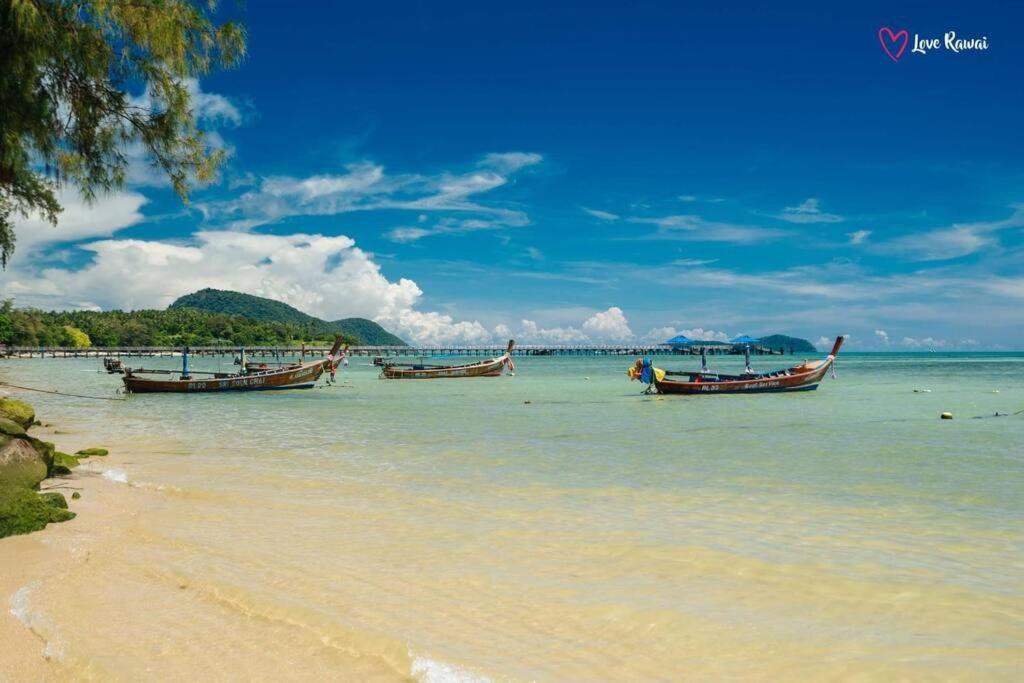 rawai VIP 3bedroom pool villa only 250m from the beach photo 2
