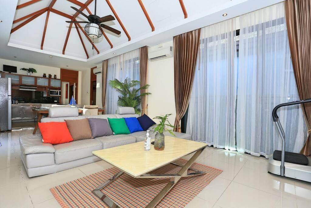 rawai VIP 3bedroom pool villa only 250m from the beach photo 4