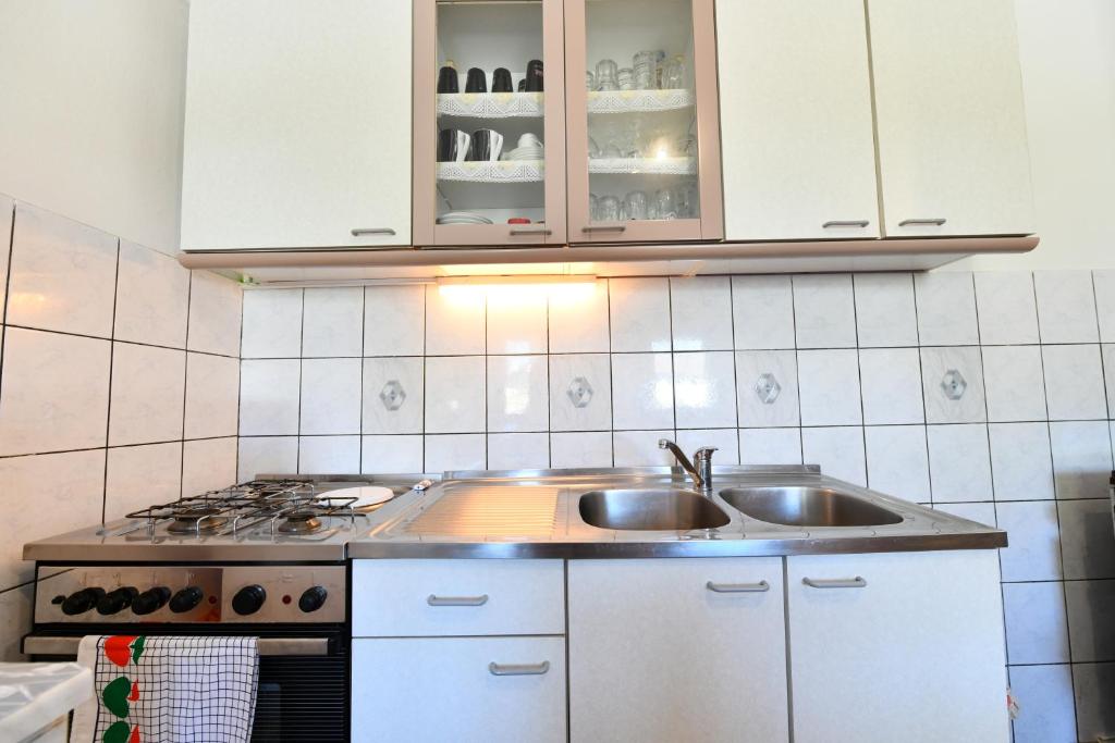 Guest House Vučeta photo 4