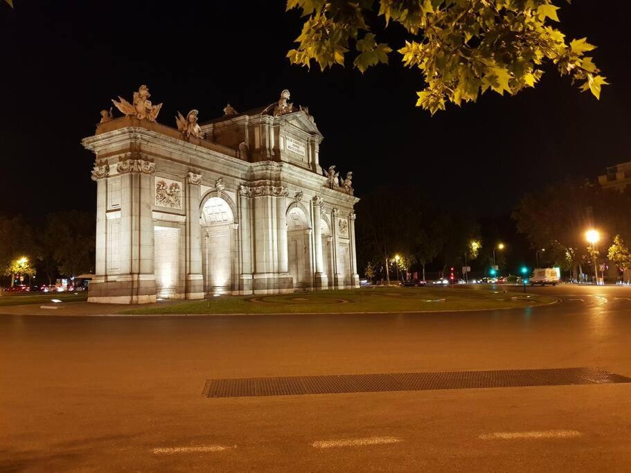 #Madrid Centro. 3D. Gran Via. Callao.Puerta del Sol photo 4