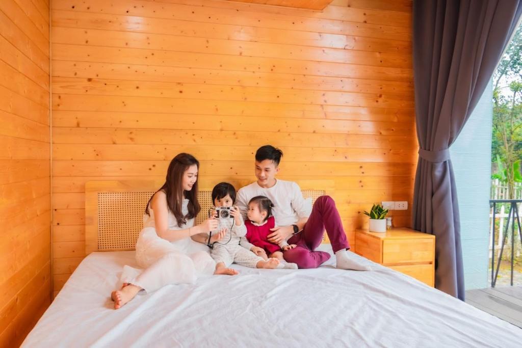 AKECHI 'S GARDEN - Venue Travel