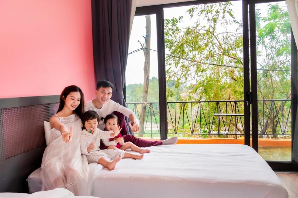 AKECHI 'S GARDEN - Venue Travel