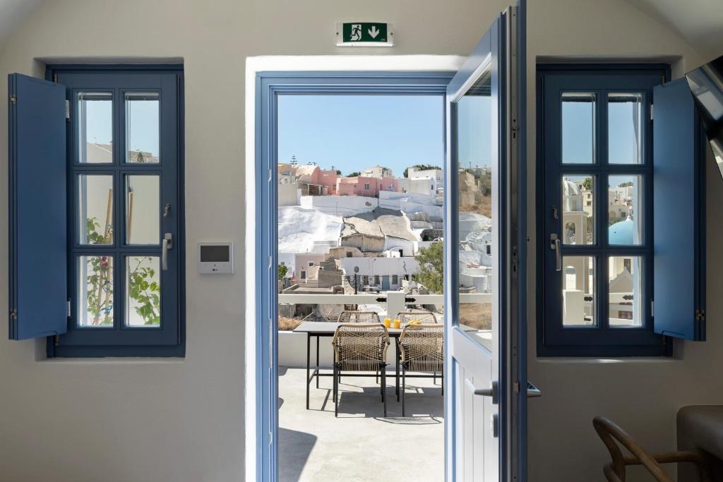 Acave Santorini Suites photo 1