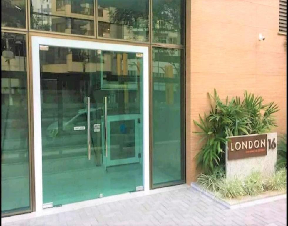 London Residencial photo 2
