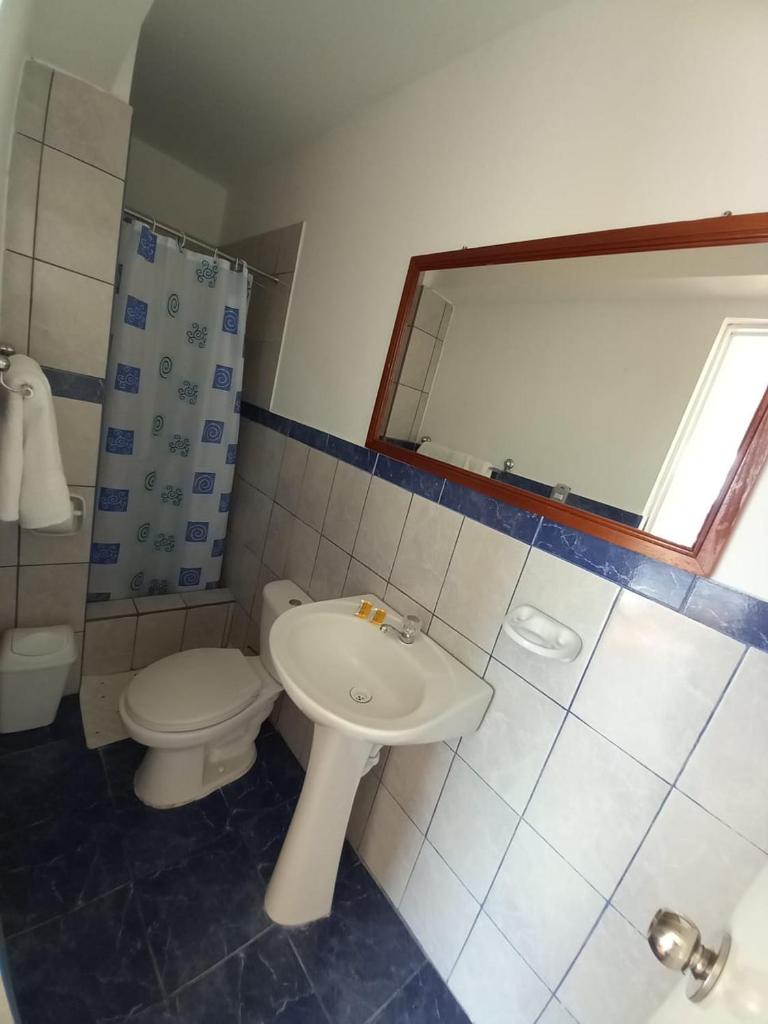 Hostal Los Frayles photo 2