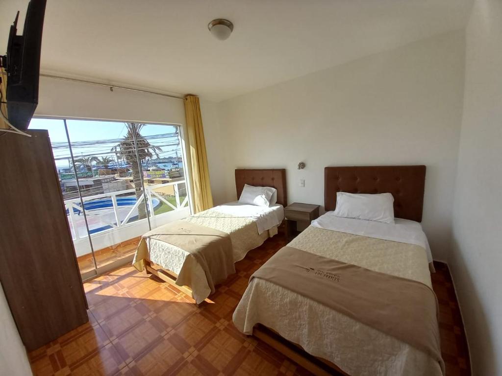 Hostal Los Frayles photo 3