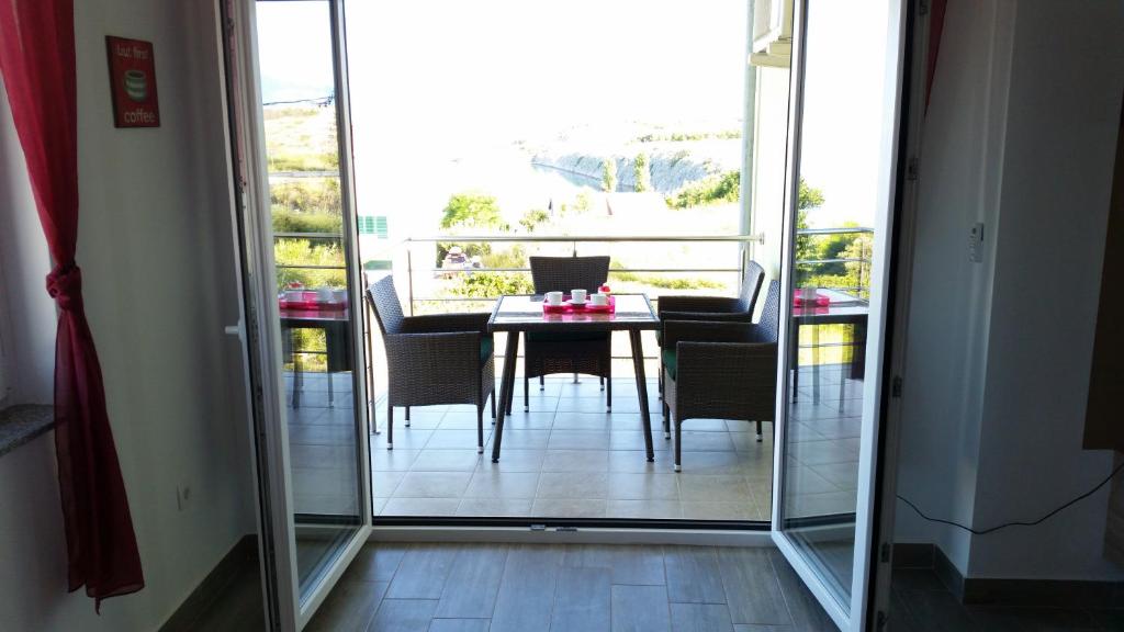 Apartman Mihalj Zadar-Rtina Miletici photo 2