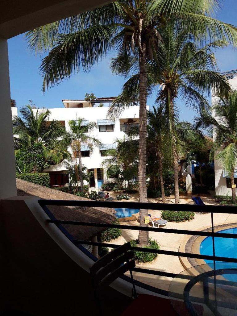 superbe appartement avec piscine, proche centre ville, restaurant, mer photo 1