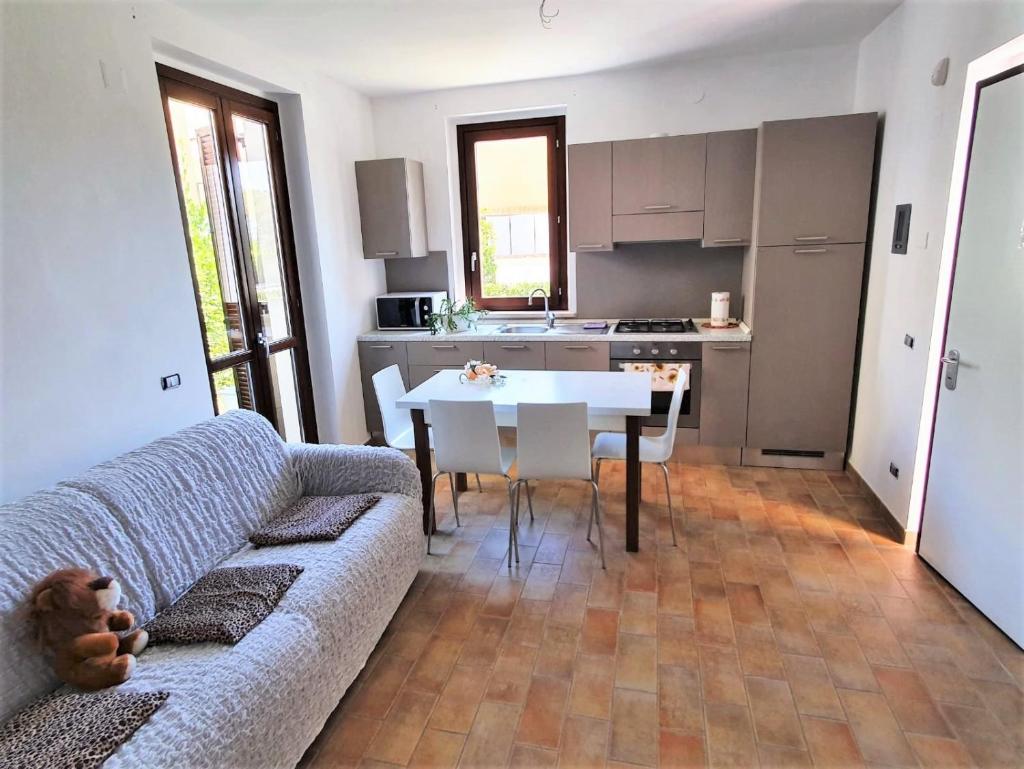 La Finestra sul Conero Apartments photo 4