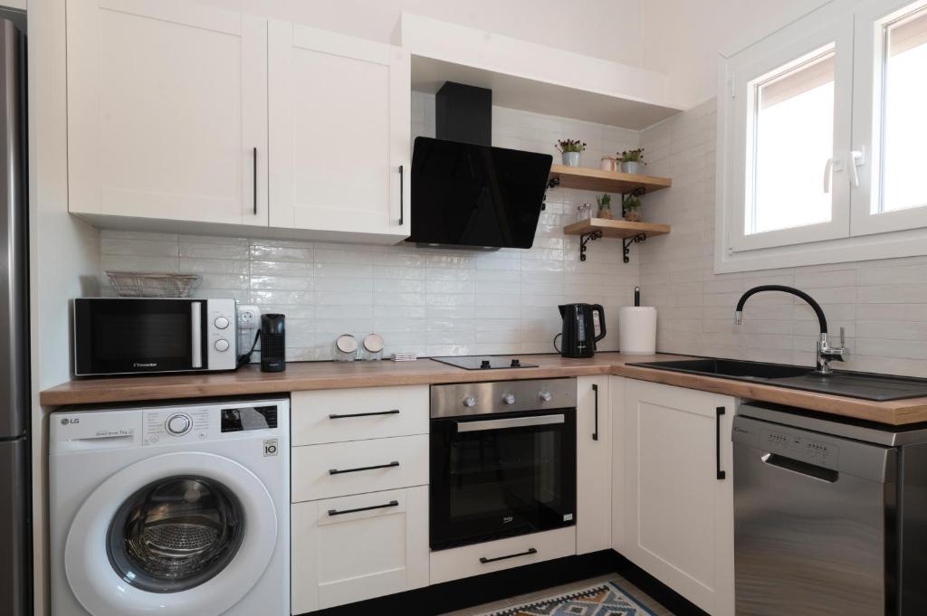 Camara Luxury Apartments (Standard Apartment) photo 2