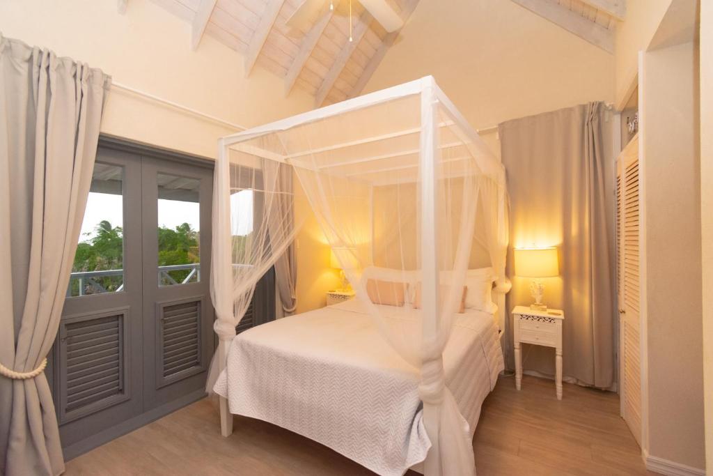West Rock Villas photo 3