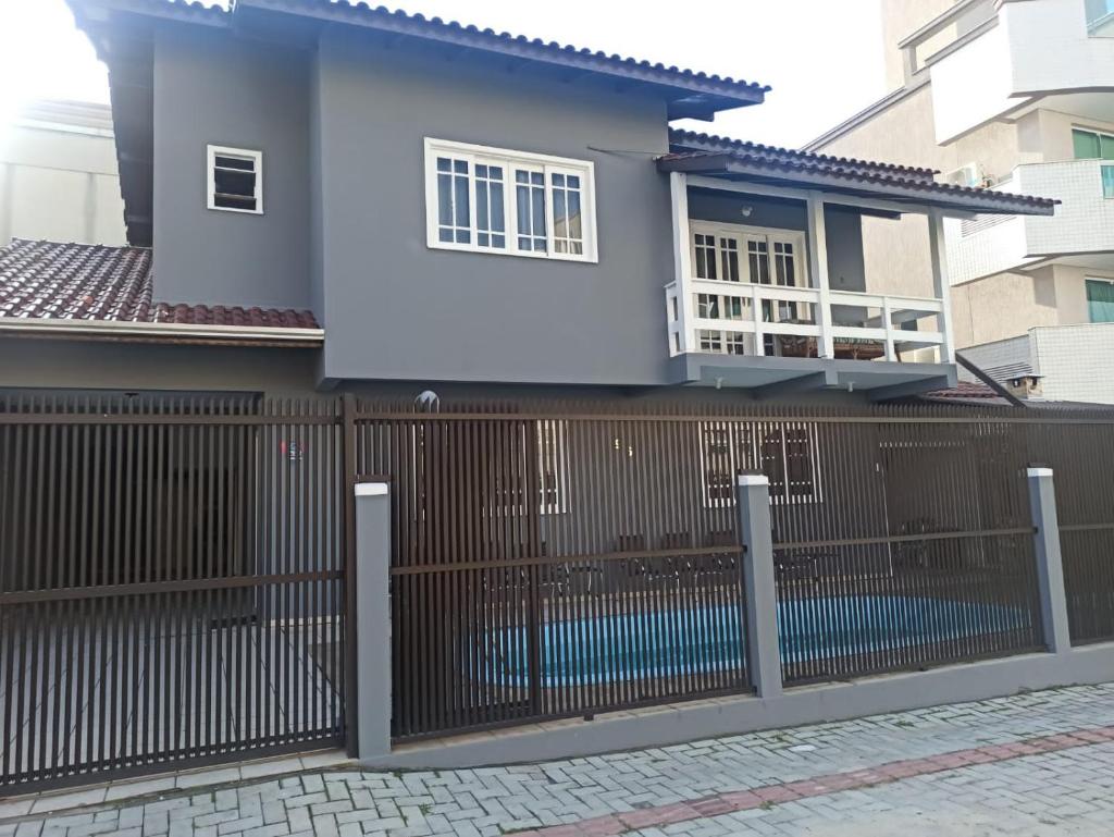 CASA ARMANI 50 metros DA PRAIA MARISCAL BOMBINHAS photo 4