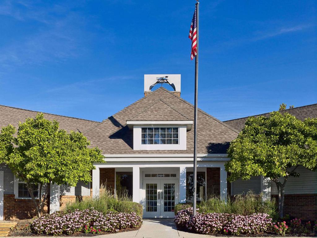 Sonesta ES Suites Cincinnati - Sharonville East image