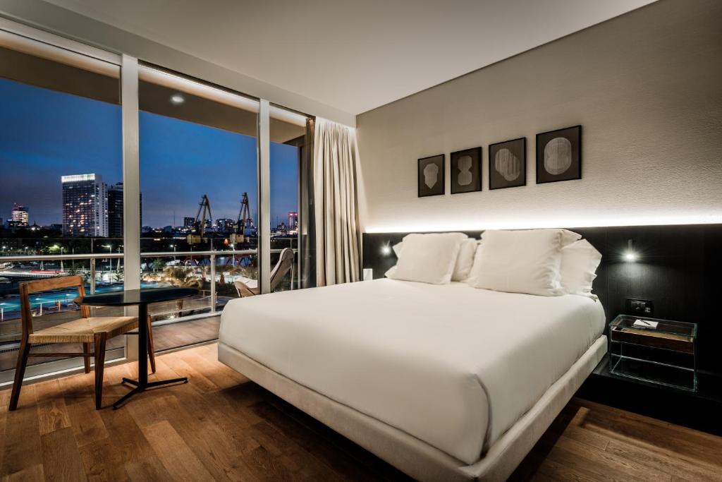SLS Buenos Aires Puerto Madero photo 1