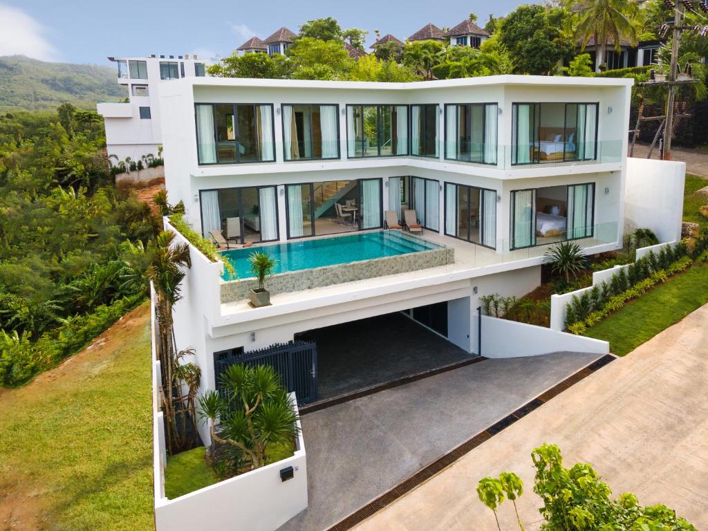 Areeya Villa Layan Phuket photo 1