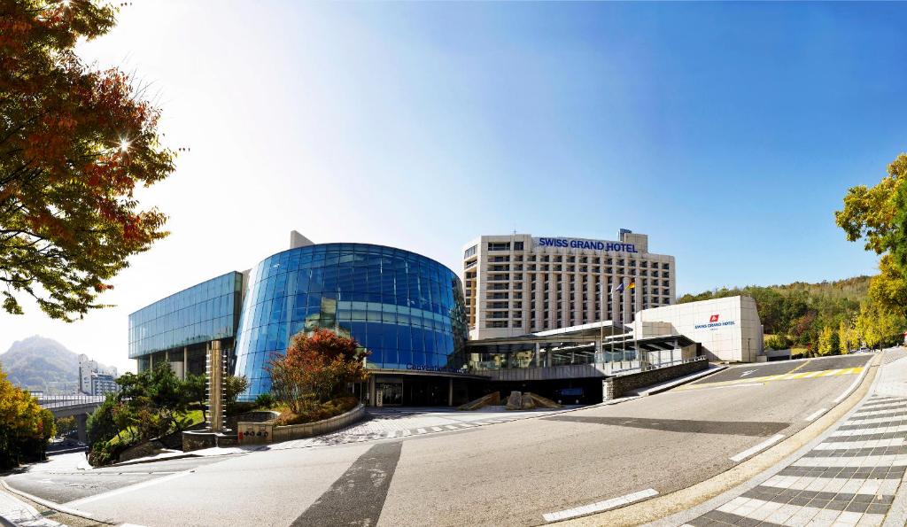 Swiss Grand Hotel Seoul & Grand Suite photo 4