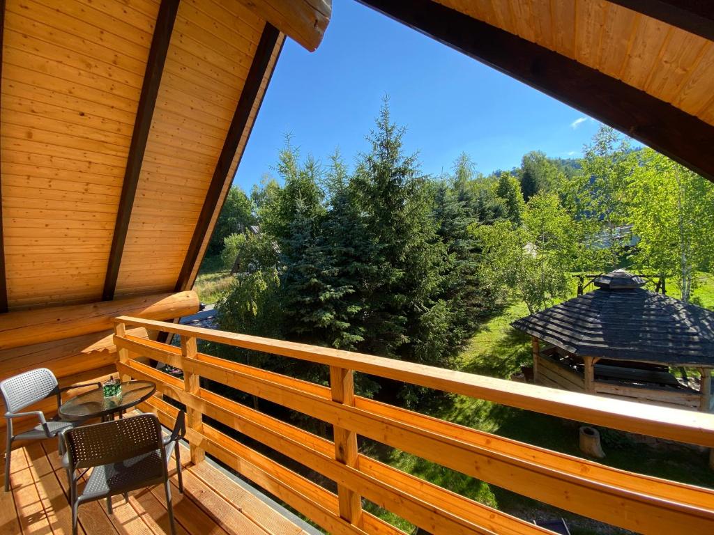 Jedlina - naturalny dom z bali jodłowych photo 3