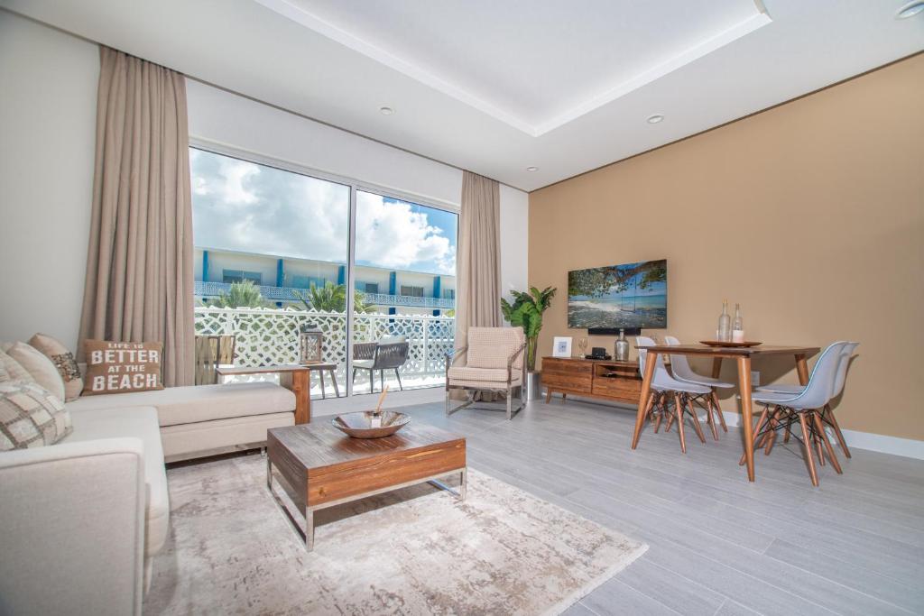 Luxury 1 bed apartment near Seven Mile Beach at The Grove - Villa Gypsy Soul