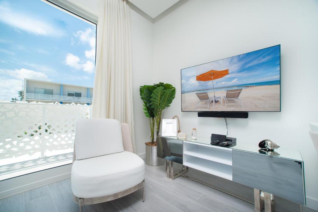 Luxury 1 bed apartment near Seven Mile Beach at The Grove - Villa Deluxe photo 1
