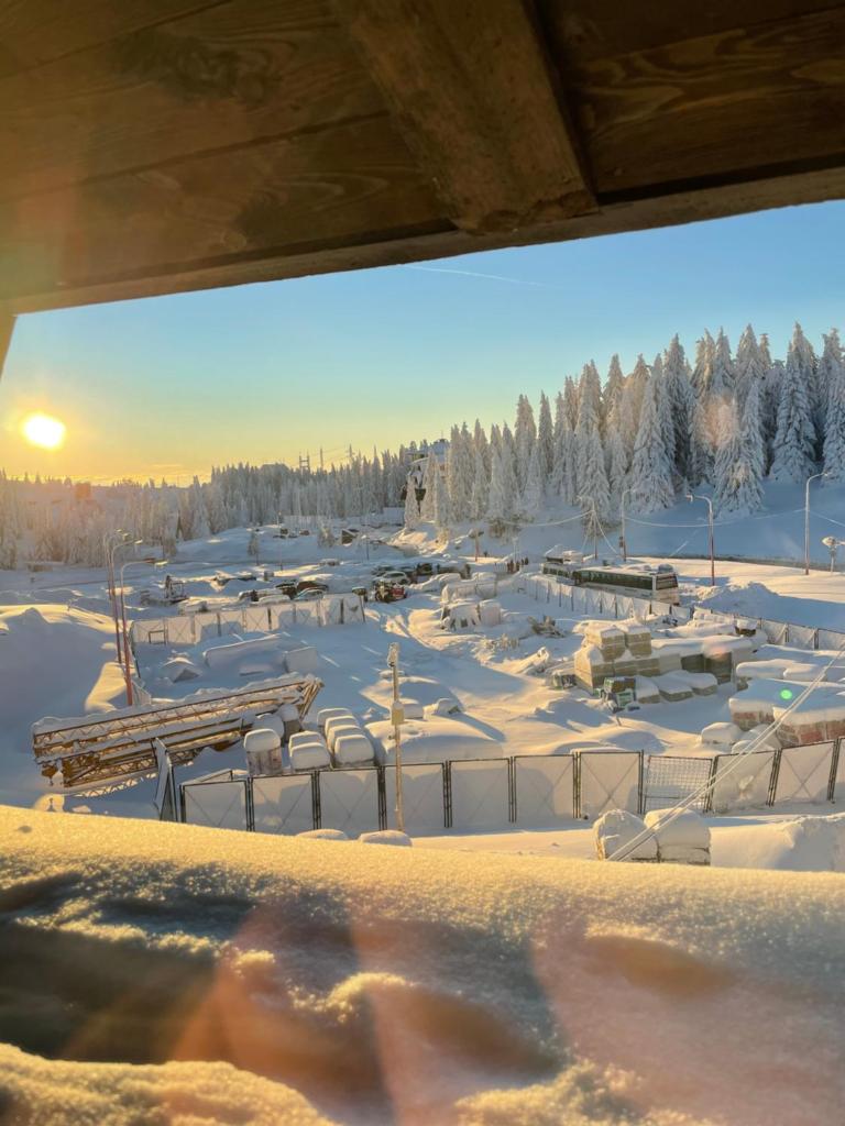 Apartments Suncani Vrhovi Kopaonik photo 2