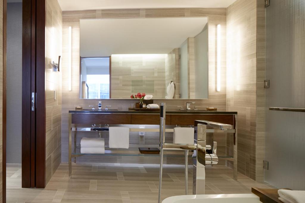 Park Hyatt New York Room Type - King Room