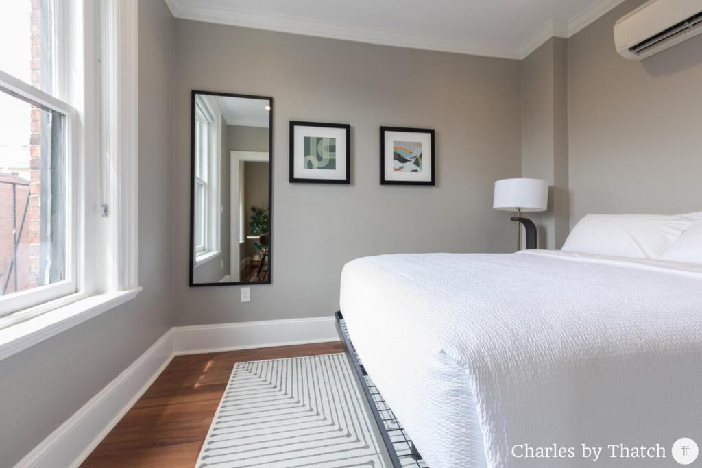 94 Charles Street by Thatch photo 2