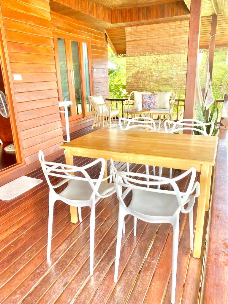 Hin Kong Sunset Beach Front House photo 4